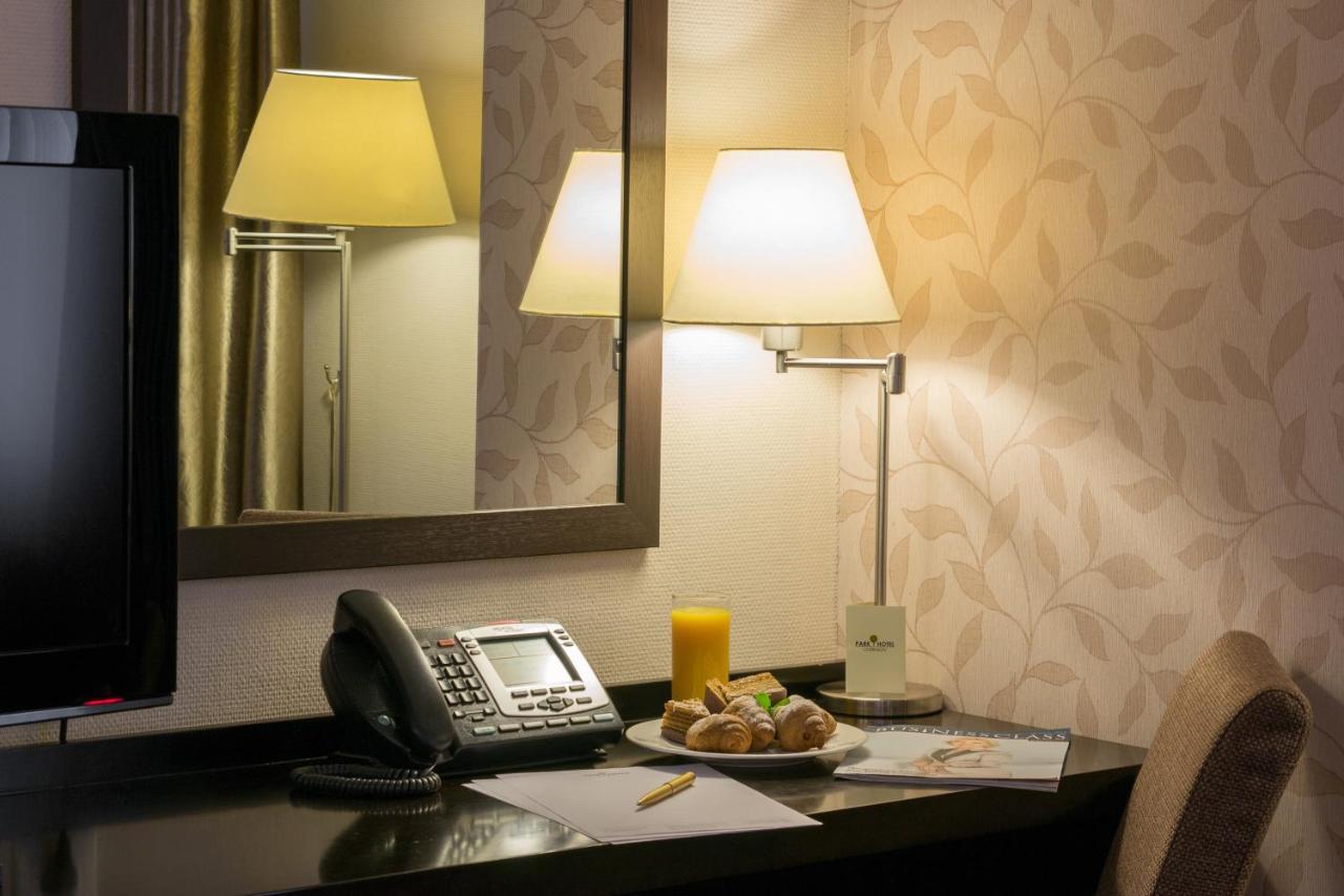 Riverside- Hotel And Mice TTchernihiv Chambre photo